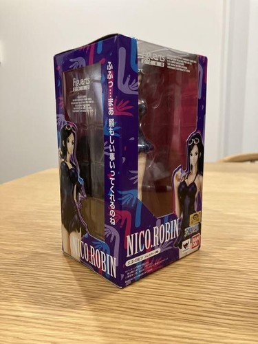 Figura de acción Figuarts ZERO Nico Robin vestido rosa versión One Piece Bandai Japón - Imagen 3 de 6