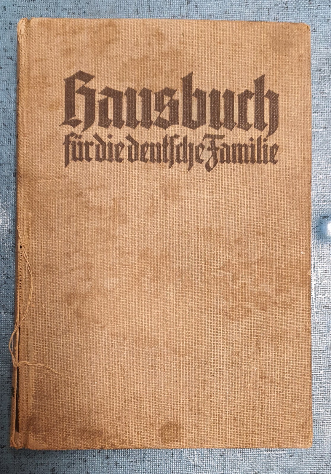 Bild 1 von 12