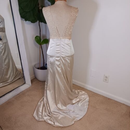 Abito formale Lulus taglia small champagne maxi sirena raso pizzo panna sposa nuovo con etichette - Foto 4 di 13