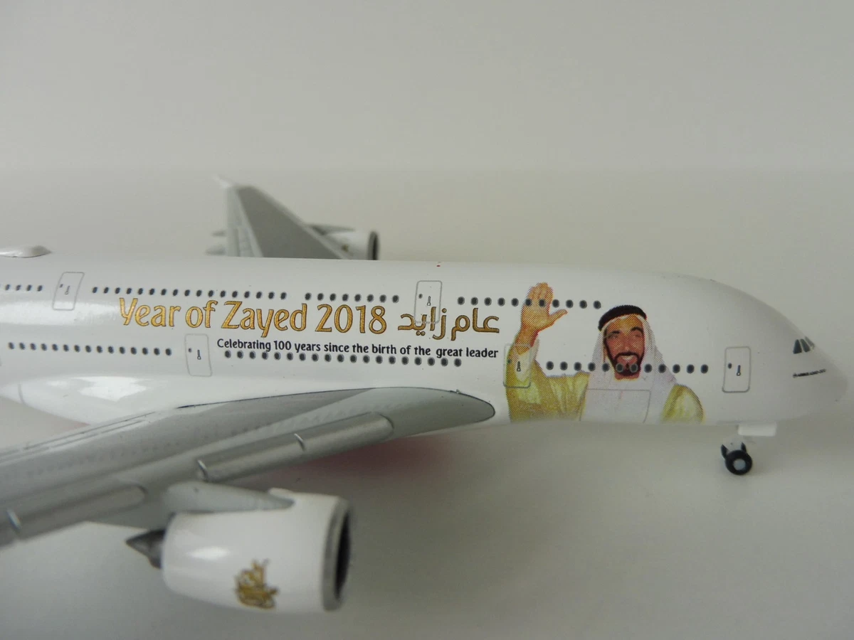 4.Emirates A380) Avion miniature en métal à l'échelle 1:400, modèle
