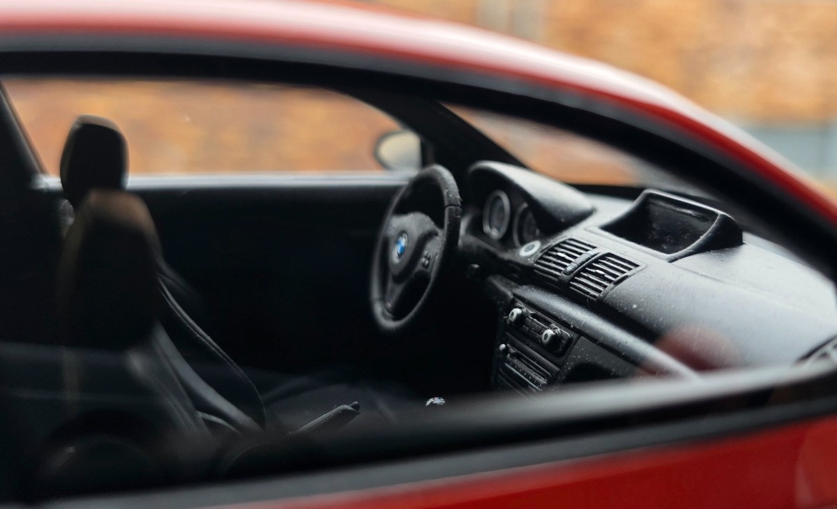 BMW 1-Series 1M (E82) Coupe Valencia Orange 2011 1/18 GT Spirit