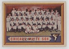 1957 Topps Scarce Series Chicago White Sox Team #329 1t7
