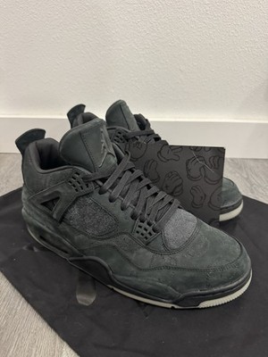 Jordan Air Jordan 4 Retro x KAWS Black Suede Limited Edition 2017 930155-001