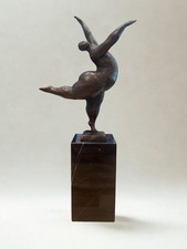 Bronze sculpture after Milo - dancer - modern art - marble base - 33cm "