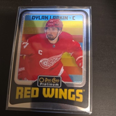Dylan Larkin Detroit Red Wings 24/25 Retro O Pee Chee Platinum Hockeykarte