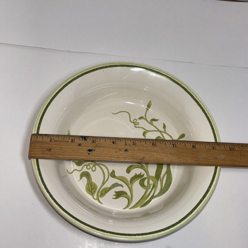 Franciscan Earthenware Poppy Serving Bowl White with Green Leaves & Green Rim - Picture 5 of 5