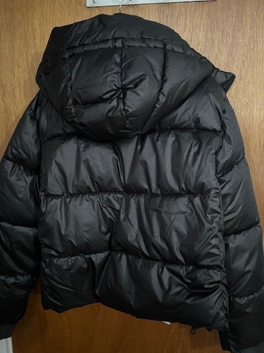 GAP ColdControl Max Short Puffer Hooded Jacket Size M Black Water Resistant NWT - Picture 6 of 8