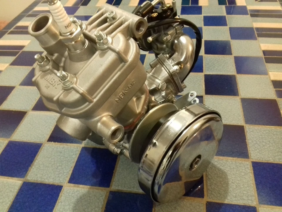 moteur complet neuf mbk 51 liquide - Photo 1/3