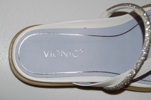 NIB Vionic Women's White Prism Sparkle Strappy Slip-On Comfort Sandal sz 6 Wide - Picture 8 of 12