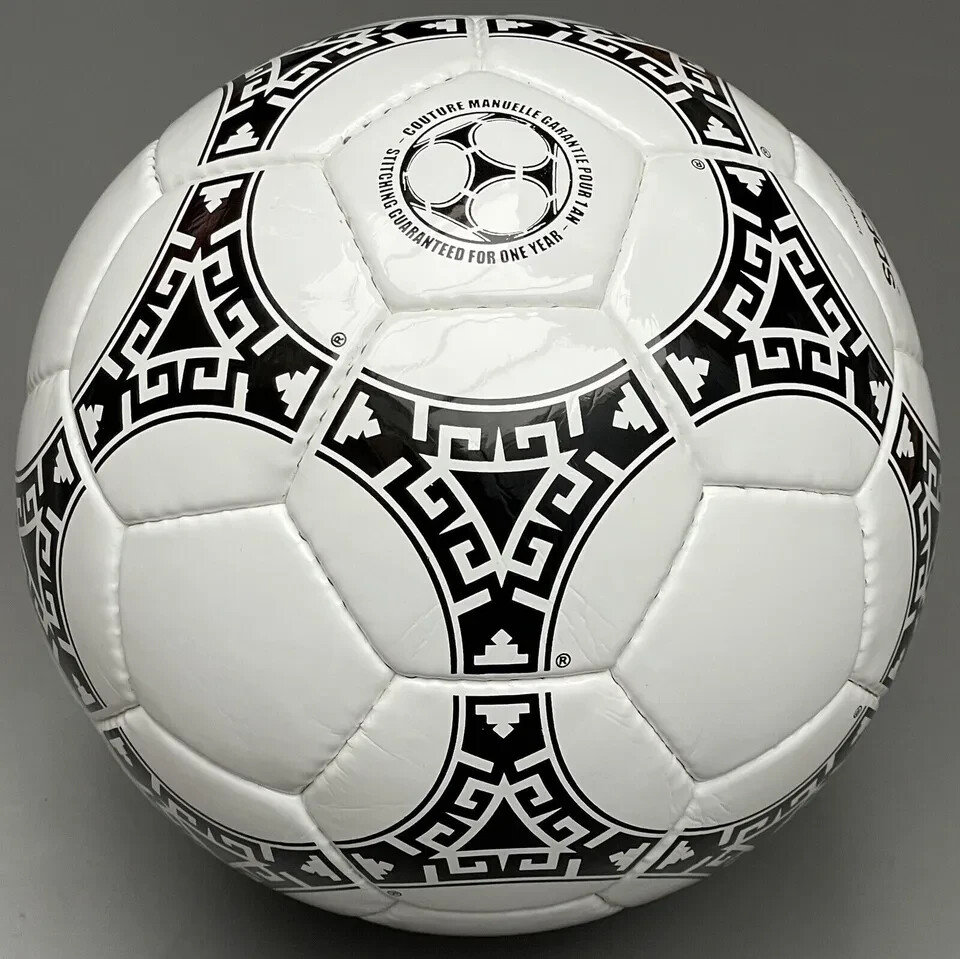 Adidas Azteca FIFA World Cup Mexico 1986 Soccer Match Ball Offical