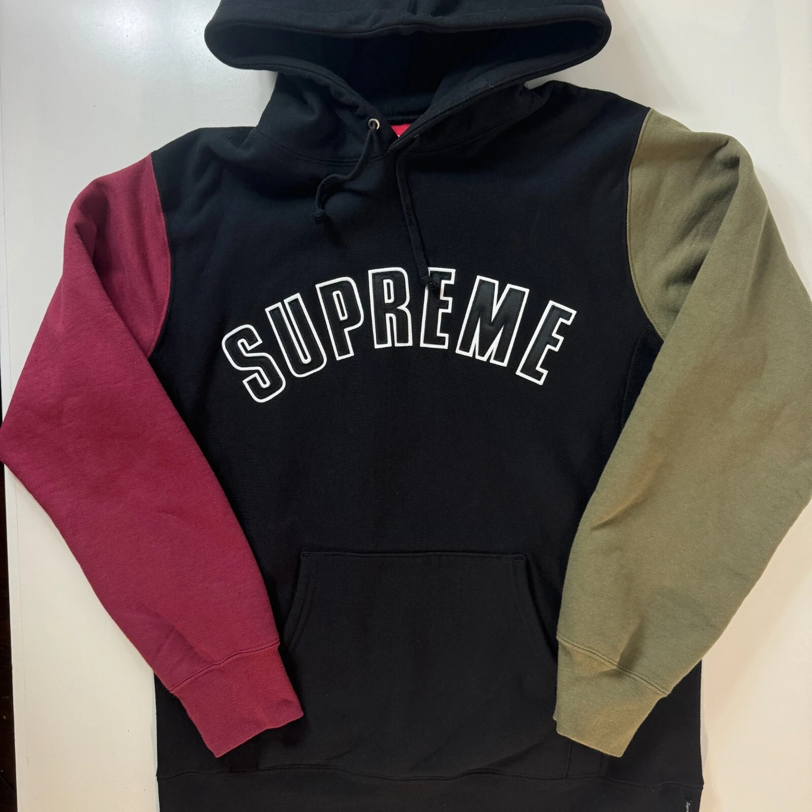 Sweat à capuche homme Supreme Arc Logo College multicolore taille XL NEUF