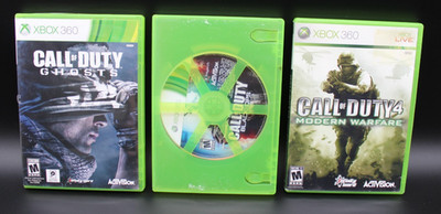 Xbox 360 ~ Call of Duty Games (lot of 3) Black Ops, Ghosts & Modern Warfare