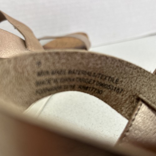 Damskie złote metaliczne sandały z paskami A New Day Rozmiar 8 M - Zdjęcie 10 z 11