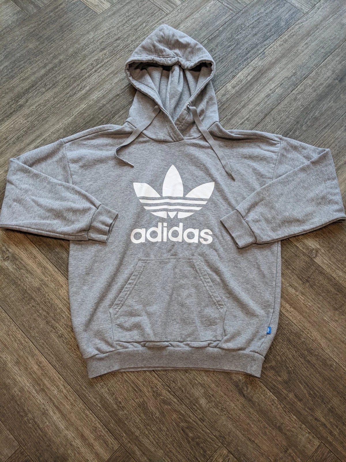 Adidas Grey Trefoil Hoodie Women Large Oversized Streetwear Activewear Sports
Opens in a new window