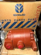 New V24986 Hydraulic Pump 700 Versatile Farm Tractor Nib **