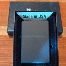 Zippo 218 Regular Black Matte Lighter Made in USA, UPC 041689102708