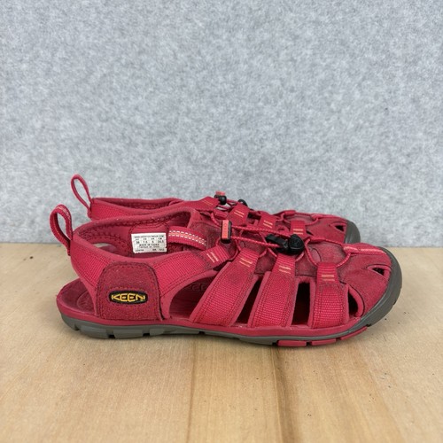 Keen Clearwater CNX Damen-Sandalen Größe 7,5 rot Sport Wandern Trail