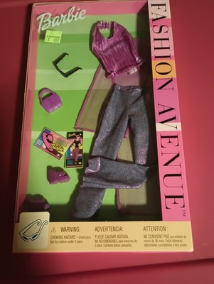 Mattel 25701 Barbie Fashion Avenue Purple Shirt Pants Accessories Metro Glam NIB