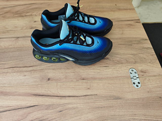 Nike Air Max DN Herren Sneaker Low Top blau/schwarz EU 44 1x kurz probegetragen