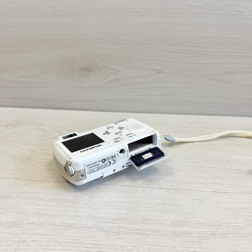 Olympus Mju 410 4.0MP Digital Camera White Rare Digicam Y2K Tested Charger 1gb - Picture 12 of 14