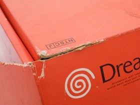 Dreamcast Console (HKT-5000 / Model HKT-3000) DreamCast JP GAME. 9000025548922