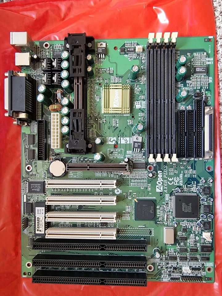 AOpen AX6B PLUS Motherboard, Slot 1, ISA, PCI, AGP - NEW condition - Image 4 of 4