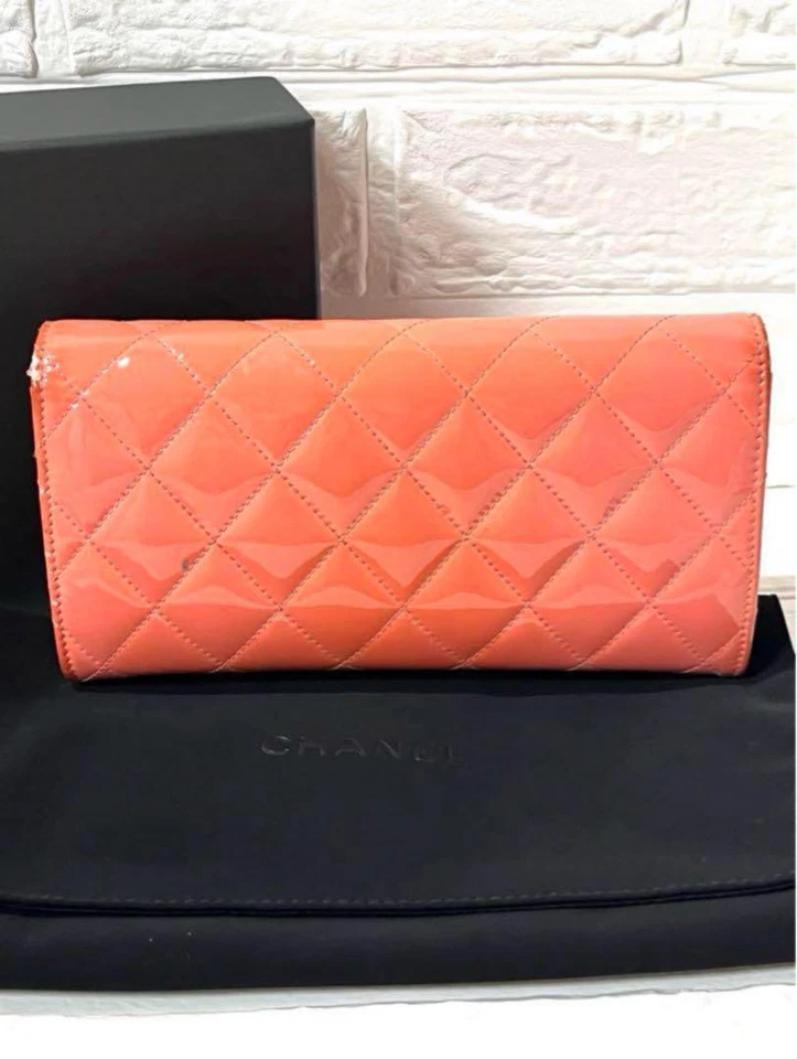 CHANEL long wallet patent leather enamel pink used from Japan Foto 3 de 4