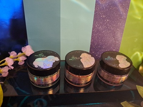 3 NEW DISNEY PRINCESS lip scrubs sea salt lavender & rose scented - 第 3/4 張圖片