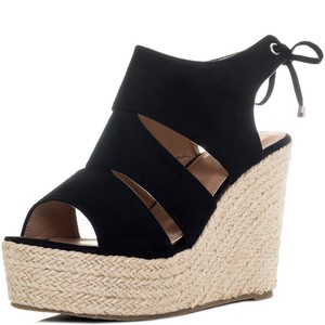 stylish walking shoes for travel