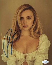 Peyton List Sexy Cobra Kai Autographed Signed 8x10 Photo ACOA