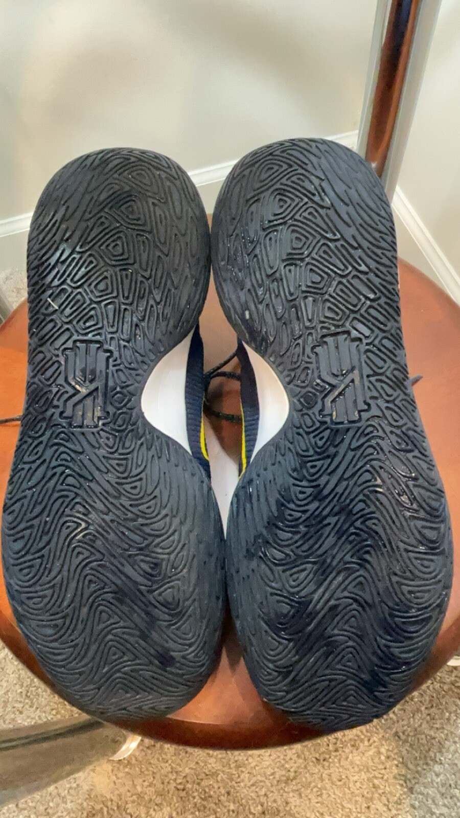 Nike Kyrie 4 Flytrap - image 4