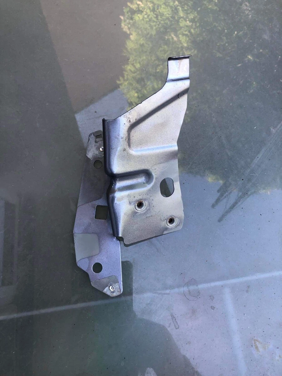 GRANDLAND X MOUNT BRACKET WING RIGHT SIDE FRONT YP00037880 2@ | eBay