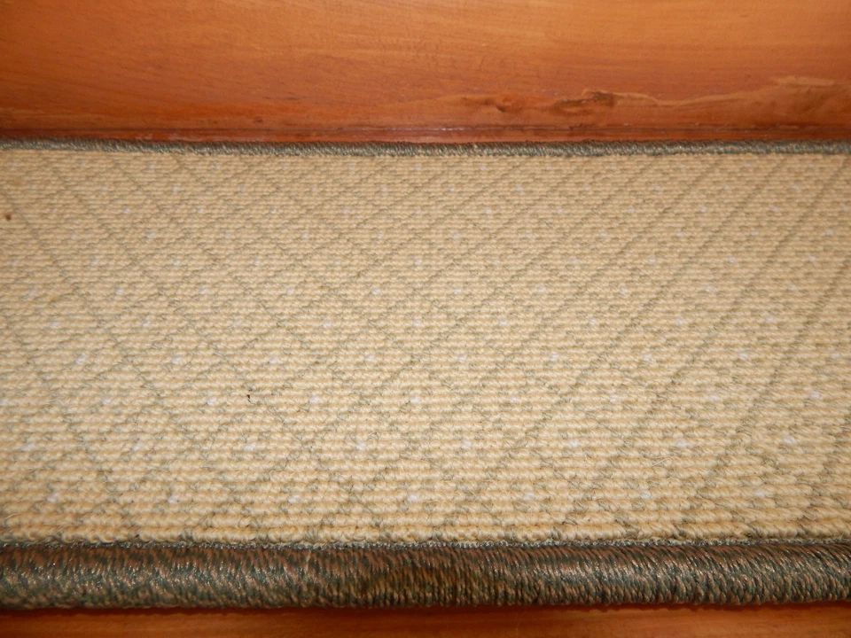 ALFOMBRA DE LANA TEJIDA 13 PASOS 9"X 30" PELDAÑOS ESCALERA ESCALÓN. Foto 4 de 4