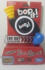New Hasbro Gaming Bop It Micro Mini Series BOP-IT. NIB