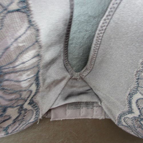 JMS Bra 40D Purple Padded Underwire Adjustable Clasp Back - Picture 3 of 9