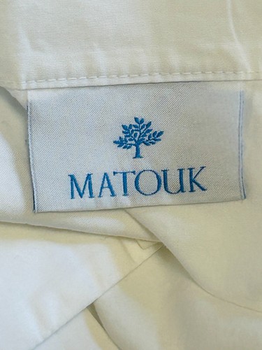Matouk White Standard Pillow Sham Olive Embroidery 21" x 26" 100% Cotton - Picture 6 of 7