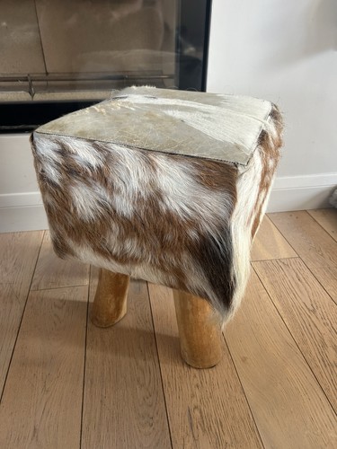 Goat Hide Fur Genuine Footstool Regular Table Stool 42x33cm Timber Footings - Picture 9 of 13