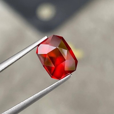 3.04 Carats Reddish Spessartite Garnet Custom Precision Cut Natural African Gems