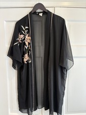 Vtg NATORI Embroidered Black Short Open Front Robe Topper Jacket Duster Sz M