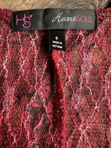 Heart Soul Women’s Size S, Sheer Open Sleeve Lace Red/Black, Gold Sequins - Picture 3 of 8