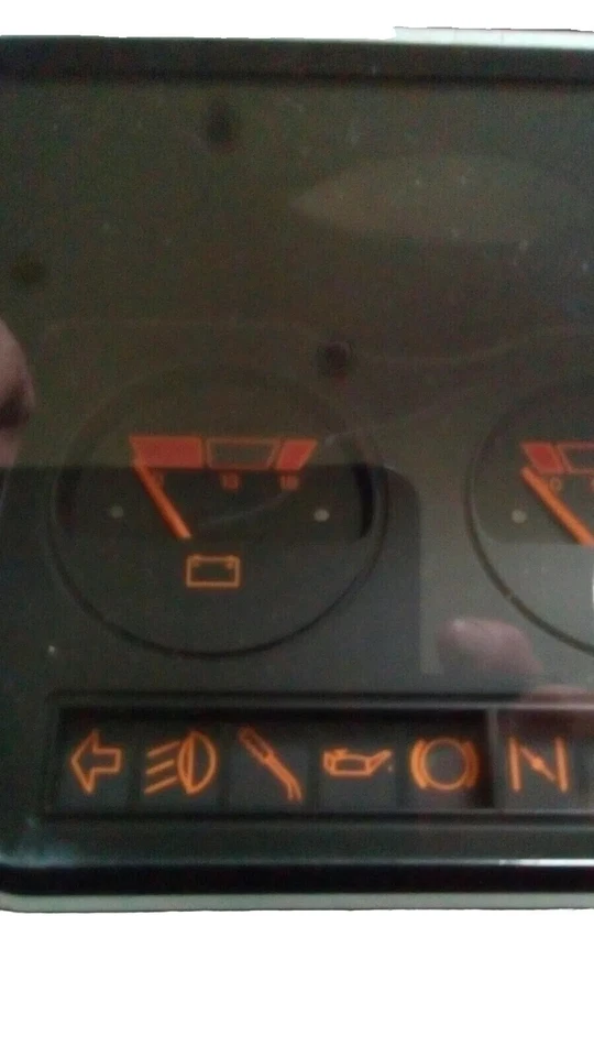 NOS - Volvo 300 Series 1970s Speedometer Cluster - Image 2 of 4