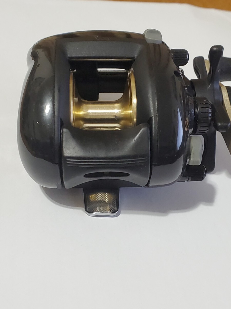 Moulinet de lancer d'appâts SHIMANO - équipement de pêche fiable