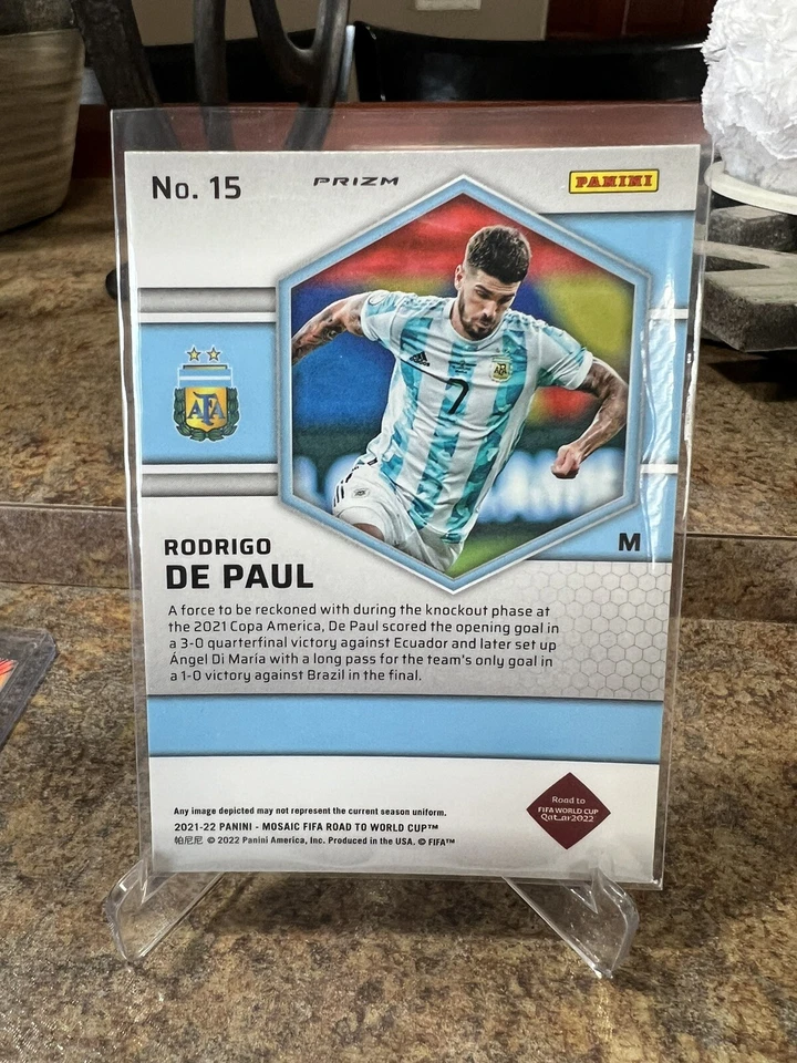 2021-22 MOSAIC FIFA ROAD TO WORLD CUP RODRIGO DE PAUL ORANGE FLORESCENT PRIZM SP - Image 2 of 2