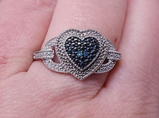 Vintage Sterling Silver Heart Love band Ring size 9