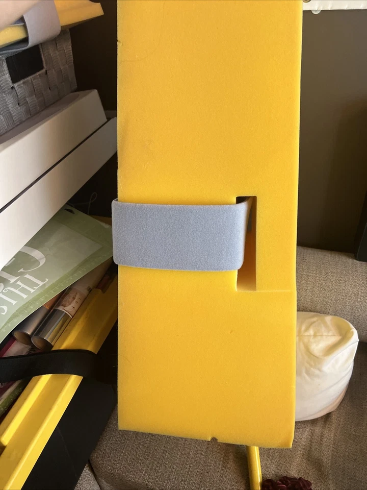 Cojín de espuma con cuña para pierna/rodilla/tobillo - Nuevo sin etiquetas Foto 4 de 4