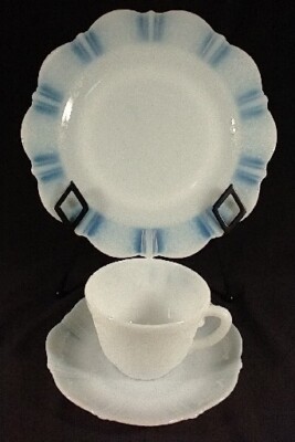 Macbeth Evans AMERICAN SWEETHEART MONAX 3pc LUNCHEON SET 9'' Plate 6'' Saucer Cup
