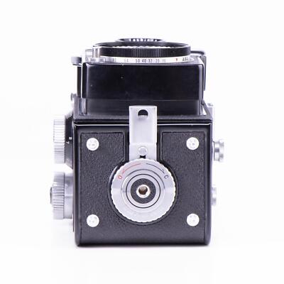 Yashica-E Camera | 80mm f3.5 lens | Black | Japan | 1964 - 1966 | eBay