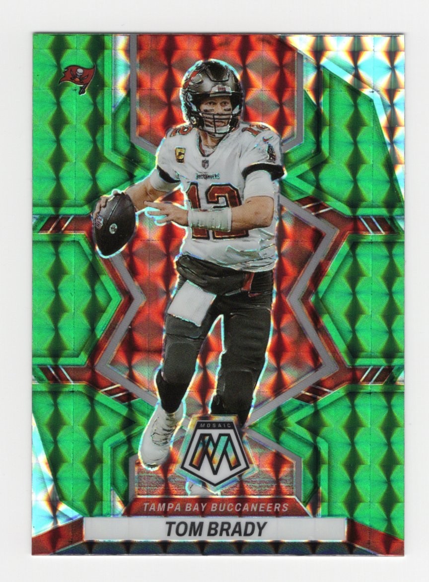 Tom Brady 2022 Panini Mosaic Green Prizm Parallel Buccaneers No 182