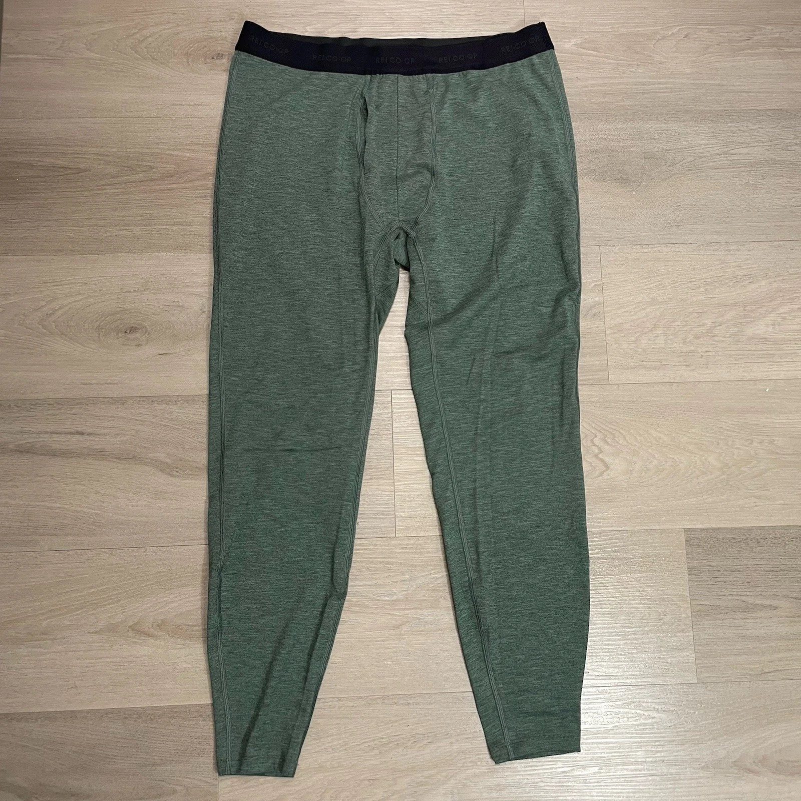 Rei Co-Op Base Layer Pants Mens Large Green Pants Hike Outdoors Leggings Camping
Opens in a new wind