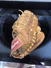 Rawlings Softball Glove